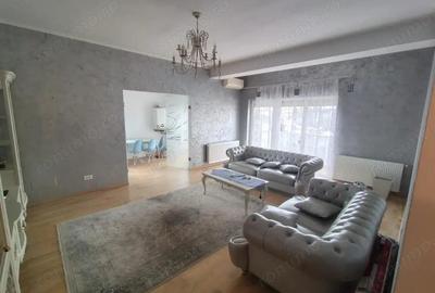 Apartament cu 3 camere semidecomandat în Ultracentral - 1