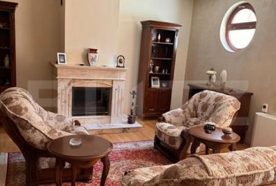 Vila de vanzare, cu 11 camere, 550 mp, zona Bariera Valcii - 2