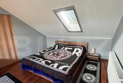 Apartament de vanzare, cu 3 camere, 100 mp, zona Valea Auri - 1