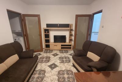 Apartament cu 2 camere semidecomandat în Tomis Nord