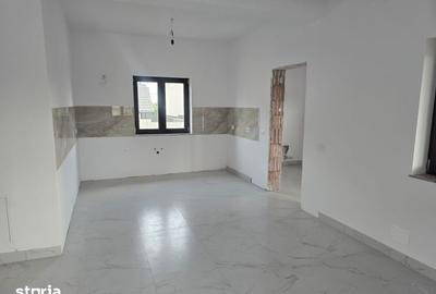 Casă cu 3 camere cu Teren 590 Mp în Sărata - 11