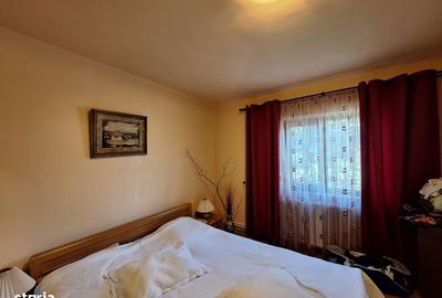 Casă cu 6 camere cu Teren 1000 Mp în Frumușani - 17