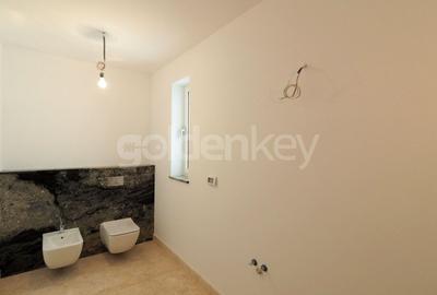 Casă cu 7 camere cu Canalizare în Șoseaua Nordului - 14