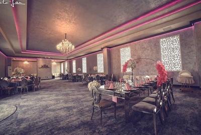 Spațiu comercial, de 2,600 mp, în Central - 11