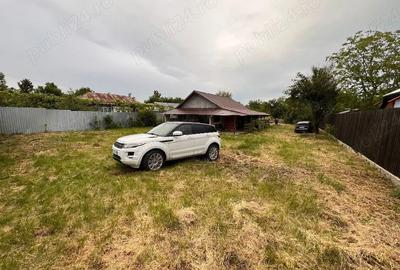 Casă cu 3 camere cu Teren 3300 Mp în Central - 2