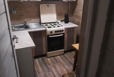 Apartament cu 3 camere decomandat în Dacia - 3