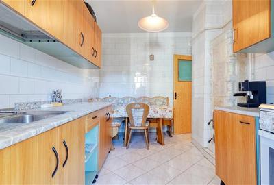 Apartament cu 3 camere decomandat în Eroilor - 6