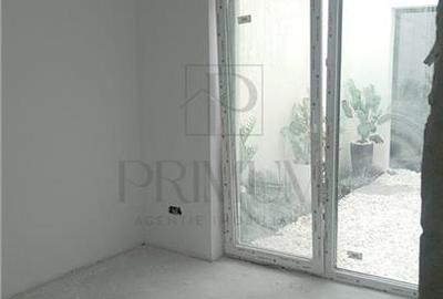 Sacalaz- proiect deosebit-4 camere- curte interioara - 5