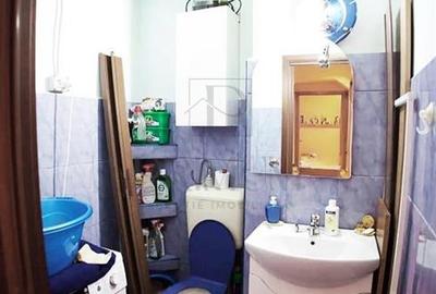 Apartament cu 3 camere decomandat, mobilat în Bucovina - 9