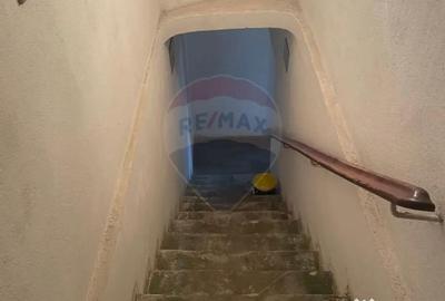 Casă cu 3 camere cu Teren 140 Mp în Central - 4