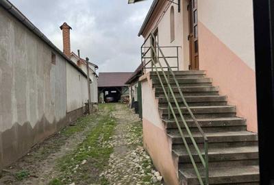 Casă cu 2 camere în Cristian - 1