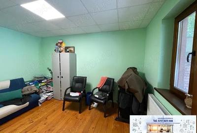 Casă cu 4 camere cu Teren 232 Mp în Central - 5