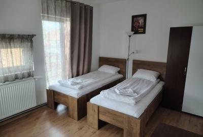 Casă cu 2 camere în Florești - 1