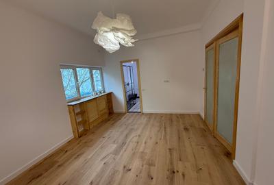 Apartament renovat - doua camere - 56 mp - 5