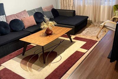 Apartament cu 3 camere decomandat în Cosâmbești - 1