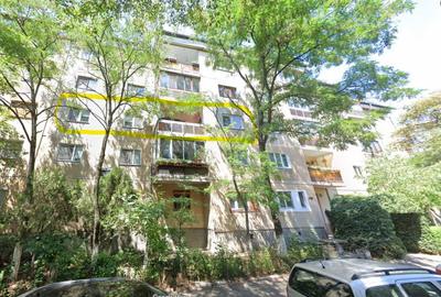 Apartament cu 3 camere decomandat în Rogerius