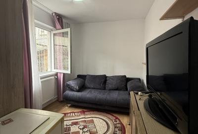 Garsonieră decomandată, mobilată în Complex Studențesc