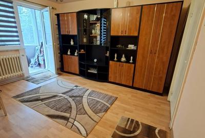 Apartament cu 2 camere decomandat în Dâmbu Pietros - 2