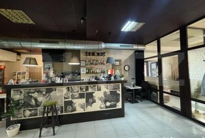 Spațiu comercial, de 180 mp, în Central - 6