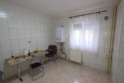 Apartament cu 2 camere decomandat în Colentina - 18