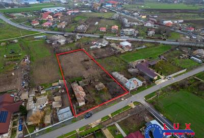 Casă cu 5 camere cu Teren 3151 Mp în Cataloi - 4