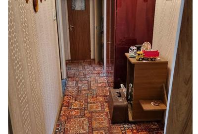 Apartament cu 4 camere decomandat în Berceni - 8