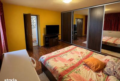 Casă cu 4 camere cu Teren 380 Mp în Toboliu - 2