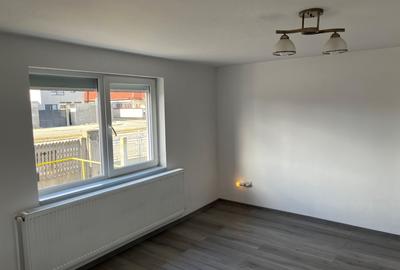 Casa nou renovata in Tg Jiu cu mult teren - 2