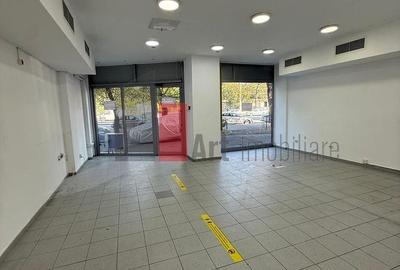 Spațiu comercial, de 241 mp, în 1 Mai - 3