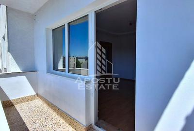 Apartament cu 3 camere decomandat în Confecții - 3