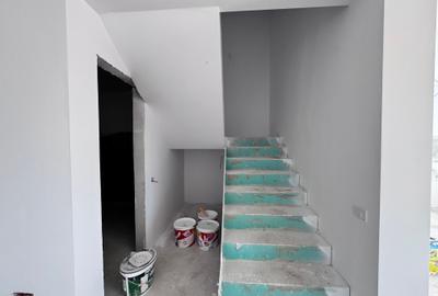 Casa P+1+M. 7 camere. Pozitie stradala - 9