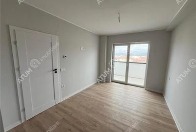 Apartament cu 3 camere decomandat în Aeroport - 2