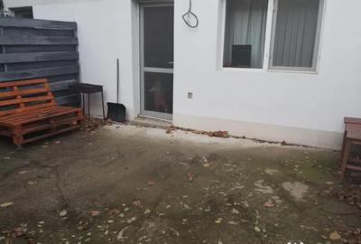 Casă cu 4 camere cu Teren 100 Mp în Apărătorii Patriei - 12