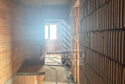 Casă cu 4 camere cu Teren 278 Mp în Bazoș - 3