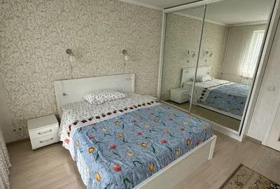 Apartament cu 3 camere decomandat în Favorit - 5