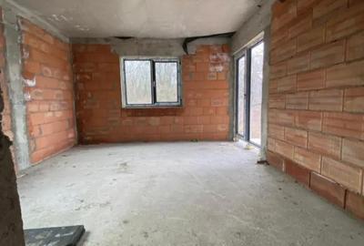 Casă cu 4 camere cu Teren 717 Mp în Miroslava - 3