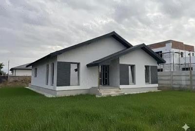 Casă cu 4 camere în Domnești - 6