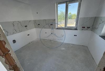 Apartament cu 2 camere decomandat în Cetății - 1
