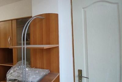 Garsonieră decomandată în Central - 4