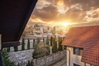 Casă individuală cu 6 camere cu Canalizare în Sud - 2