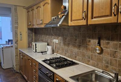 Apartament cu 4 camere decomandat în Central - 4