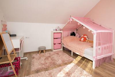 Vilă P+M, Clujului, 190 mp, teren 520 mp, singur în curte. 225 000 E - 24