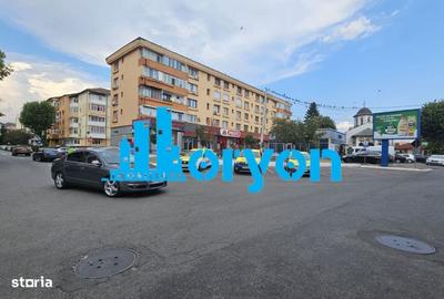 Spațiu comercial, de 440 mp, în 9 Mai - 3