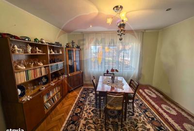 Casă cu 4 camere în Săbișa - 3