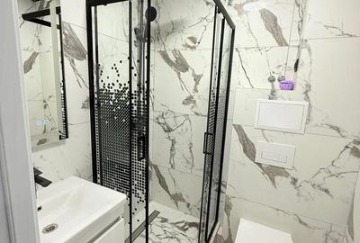 Garsonieră decomandată în Apărătorii Patriei