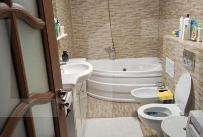 Apartament cu 3 camere decomandat în Central - 5