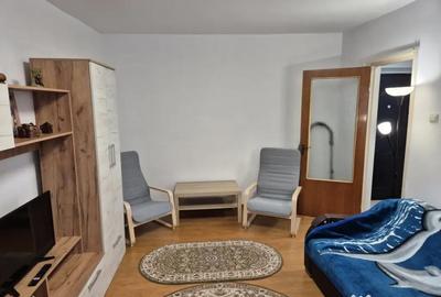 Garsonieră decomandată în Central