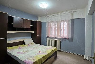 Apartament 3 camere 350E - 2
