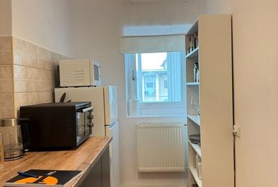 Apartament cu 2 camere, mobilat în Universitate - 4