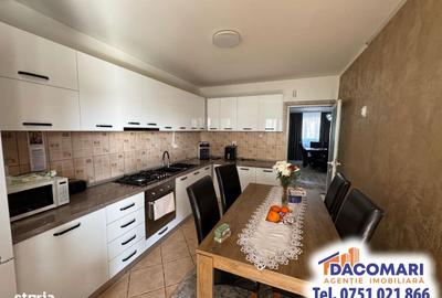 Casă cu 4 camere cu Teren 1000 Mp în Smârdan - 2